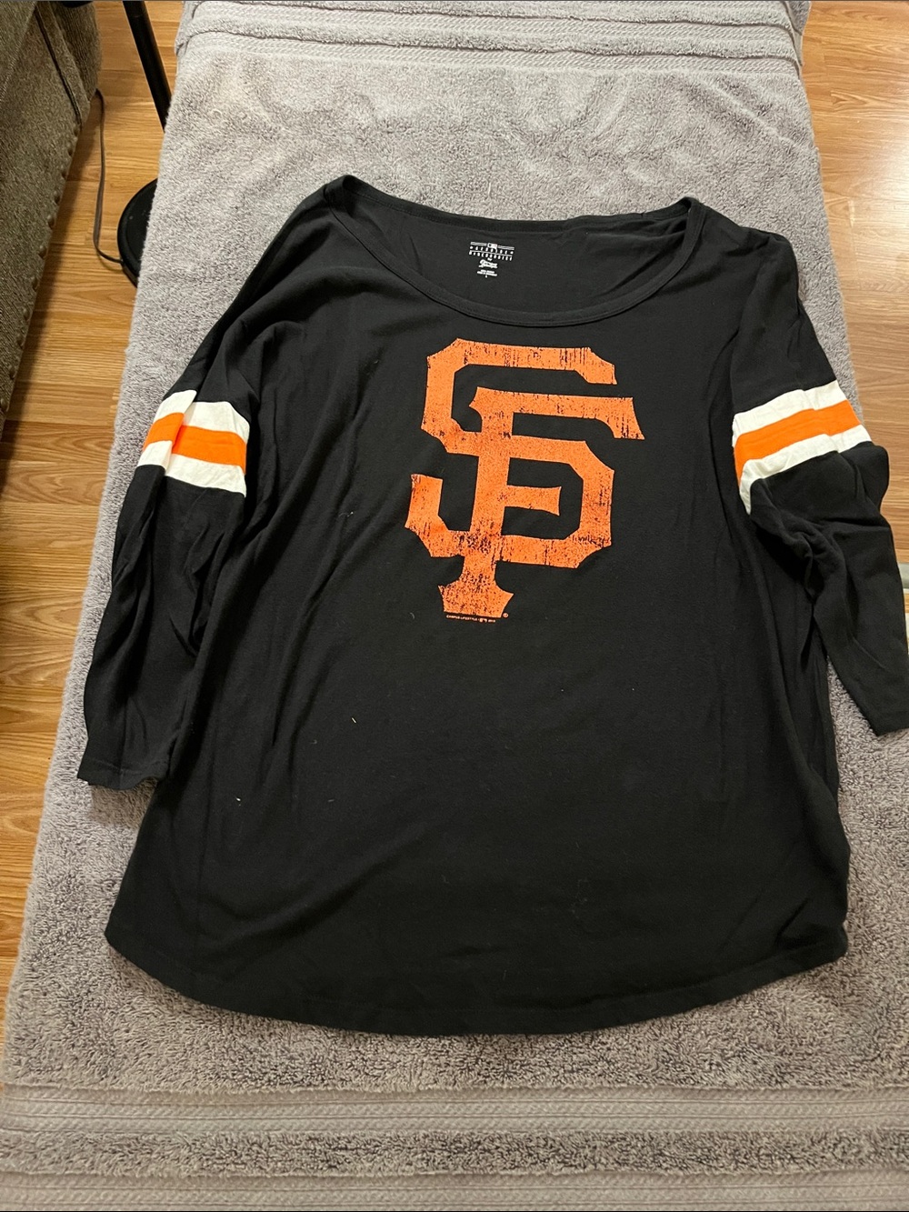 Women’s black Long-Sleeve Tee with Orange SF Giant Team Crest